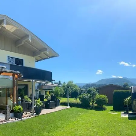 阿姆阿琴格伦德公寓 公寓 *